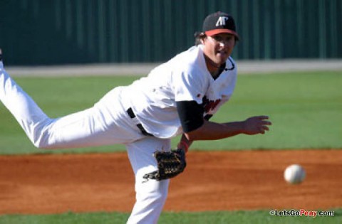 Ryne Harper throwing for Austin Peay during the Govs 2011 season. (APSU Sports Information)