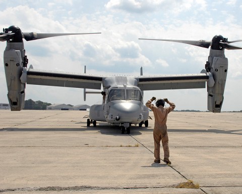 A United States Marine Corps MV-22 Osprey lands at the Tennessee National Guard Army Aviation Support Facility #1 in Smyrna, TN. The vertical lift Osprey is one of more than 15 aircraft evacuated from North Carolina in anticipation of landfall by Hurricane Irene. (Photo: Nate Crawford, National Guard Public Affairs Office)