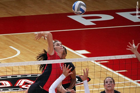 Austin Peay Women's Volleyball. (Courtesy: Keith Dorris/Dorris Photography)