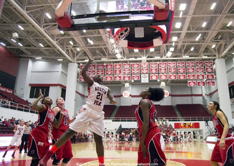 Austin Peay Women's Basketball hosts Trevecca. (David Roach Clarksville Sports Network)