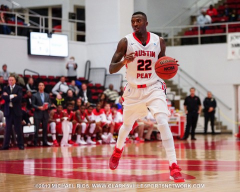 Austin Peay Governors fall to Eastern Kentucky in OVC basketball. (Michael Rios Clarksville Sports Network)