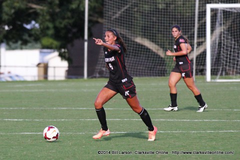 Austin Peay defeats Chattanooga 5-2 in women’s soccer action Sunday.