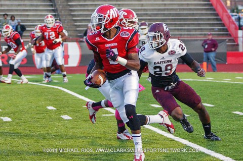 APSU wide receiver Javier Booker caught 5 passes for 29 yards against Eastern Kentucky.