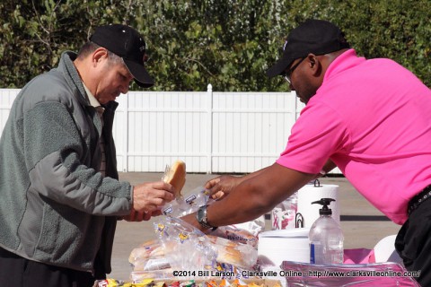 On Friday, October 18th, 2014, Convenient Car Care Inc. of Clarksville held a cookout at their Valvoline Instant Oil change on Wilma Rudolph Boulevard to raise cancer awareness.