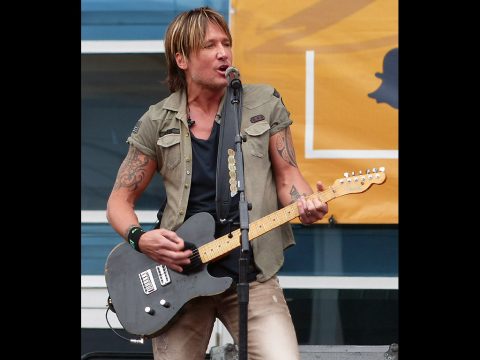 Keith Urban plays a free show in Nashville on May 9th, 2016. (Richard J. Lynch)