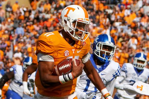 Tennessee Volunteers quarterback Joshua Dobbs (11) runs the ball against the Kentucky Wildcatsduring the first half at Neyland Stadium. (Randy Sartin-USA TODAY Sports)