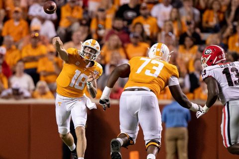 Tennessee Vols Football freshman quarterback Brian Maurer threw for 259 yards, two touchdowns and one interception in loss to #3 Georgia, Saturday. (Andrew Ferguson, Tennessee Athletics)