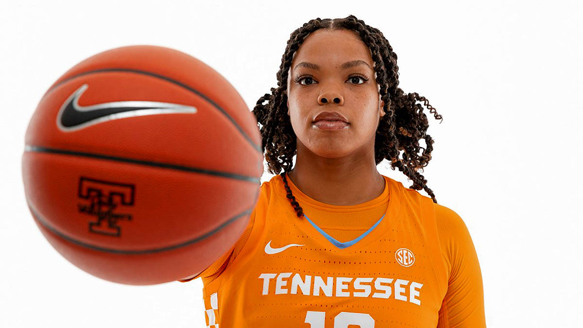 Tennessee Women's Basketball hits the road to take on Texas, Sunday - Clarksville Online