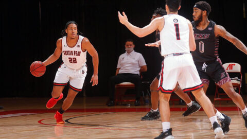 Austin Peay State University Men's Basketball sophomore Alec Woodard led the Govs with 17 points against Eastern Kentucky, Saturday. (Robert Smith, APSU Sports Information)