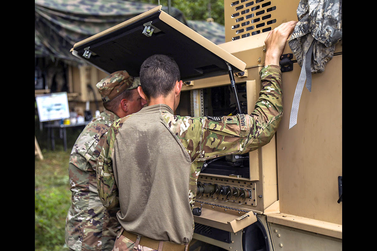 army command post platform apu