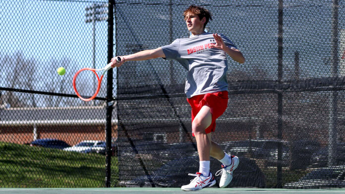 Austin Peay State University Men's Tennis freshman Tom Bolton clinches Govs comeback victory over North Alabama. (Eric Elliot, APSU Sports Information)