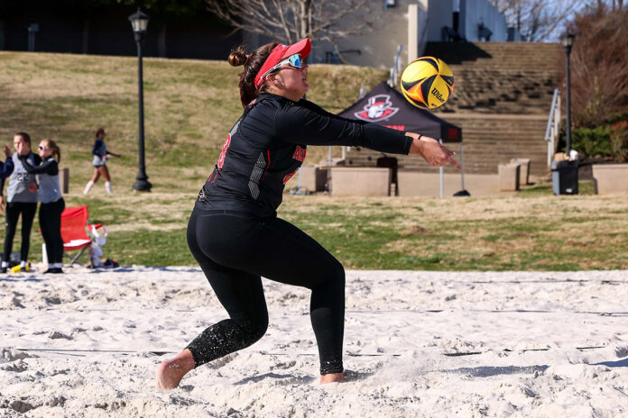 Austin Peay STate University Beach Volleyball falls to UT Martin, rally to beat Chattanooga in weekend finale. (APSU Sports Information)