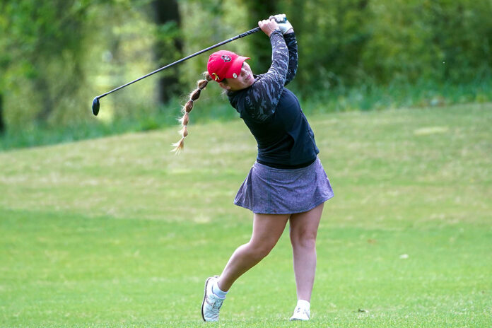 Austin Peay State University Women's Golf hold steady on moving day, lead by one shot at OVC Championship. (Cassey Crigger, APSU Sports Information)