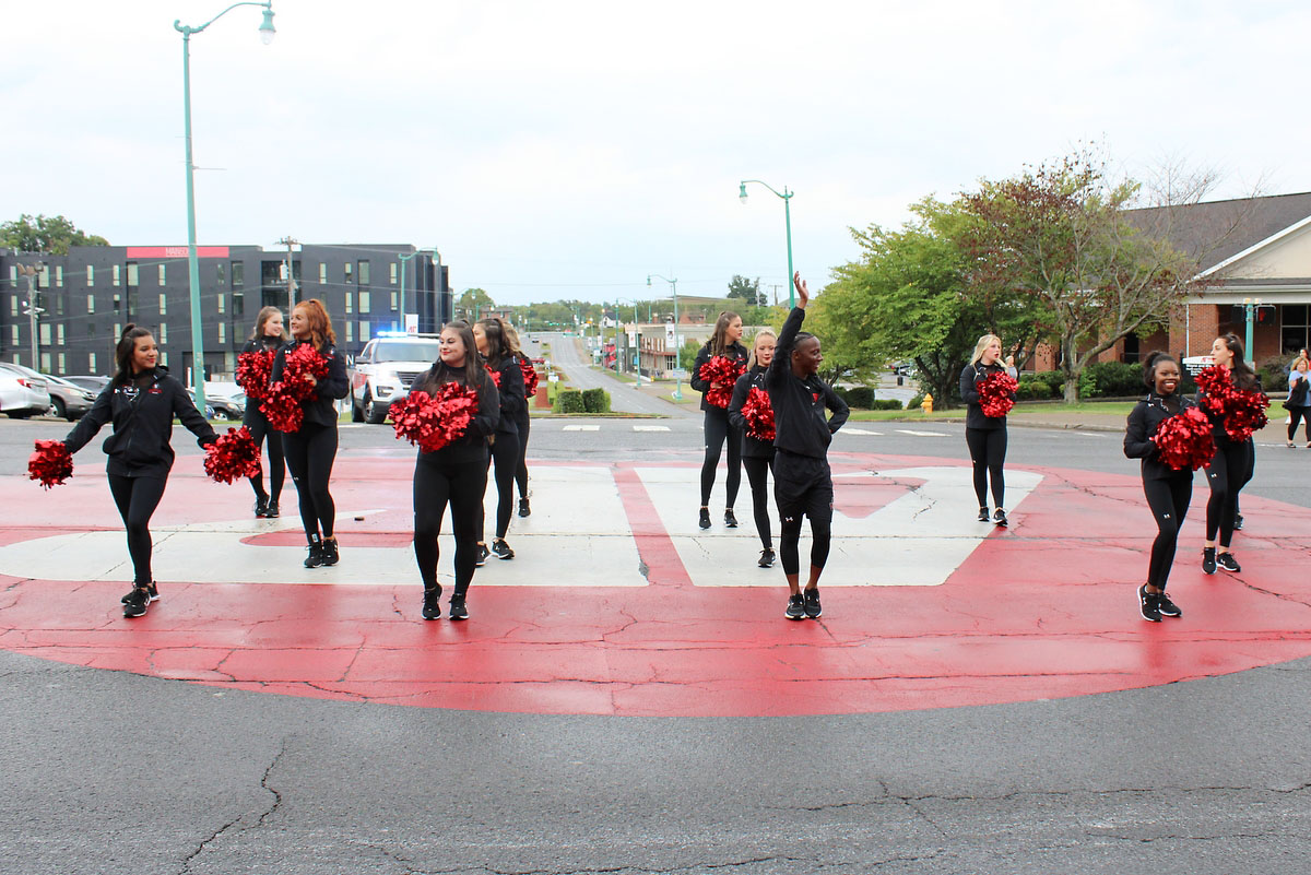 APSU Parade shines despite rain Clarksville Online