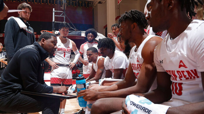 Austin Peay State University Men's Basketball plays Lindsey Wilson at the Dunn Center, Monday. (Robert Smith, APSU Sports Information)