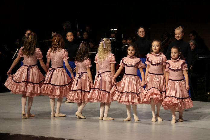 Gateway Chamber Orchestra "The Nutcracker". (Mark Haynes, Clarksville Online)