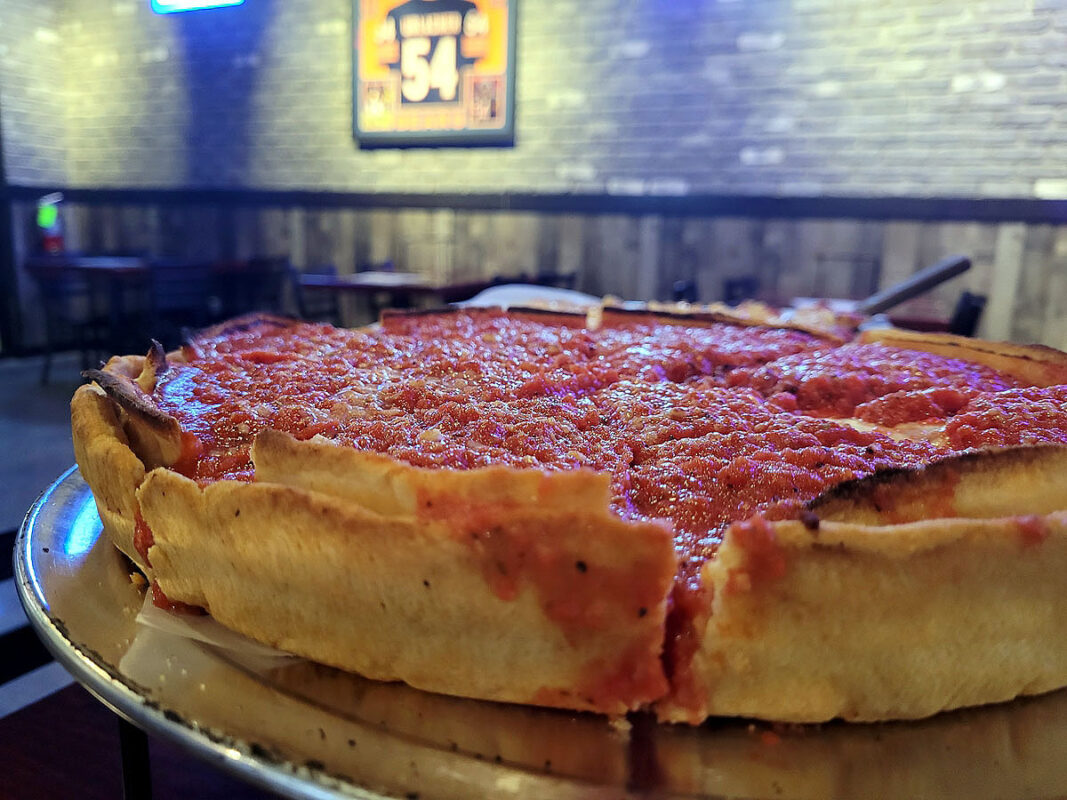 Camacho’s Famous deep dish pizza. (Tony Centonze, Clarksville Online)