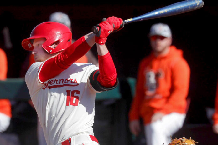 Austin Peay State University Baseball's offensive outburst undone by Central Arkansas' late charge. (Robert Smith, APSU Sports Information)