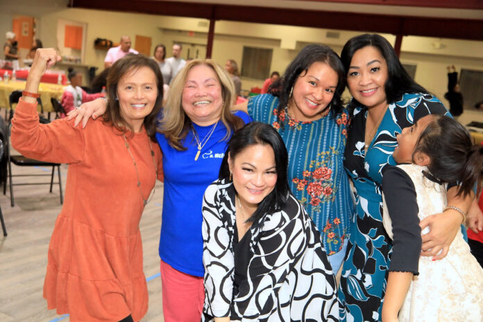 International Thanksgiving Potluck Dinner. (Tony Centonze, Clarksville Living Magazine)