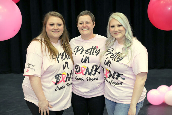 Skylar Yarbrough, Hannah Suiter and Shelby Cotton. (Mark Haynes, Clarksville Online)