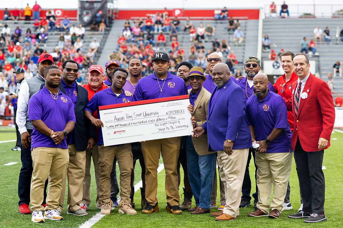 Rho Kappa Chapter of Omega Psi Phi Funds Scholarship Endowment for ...